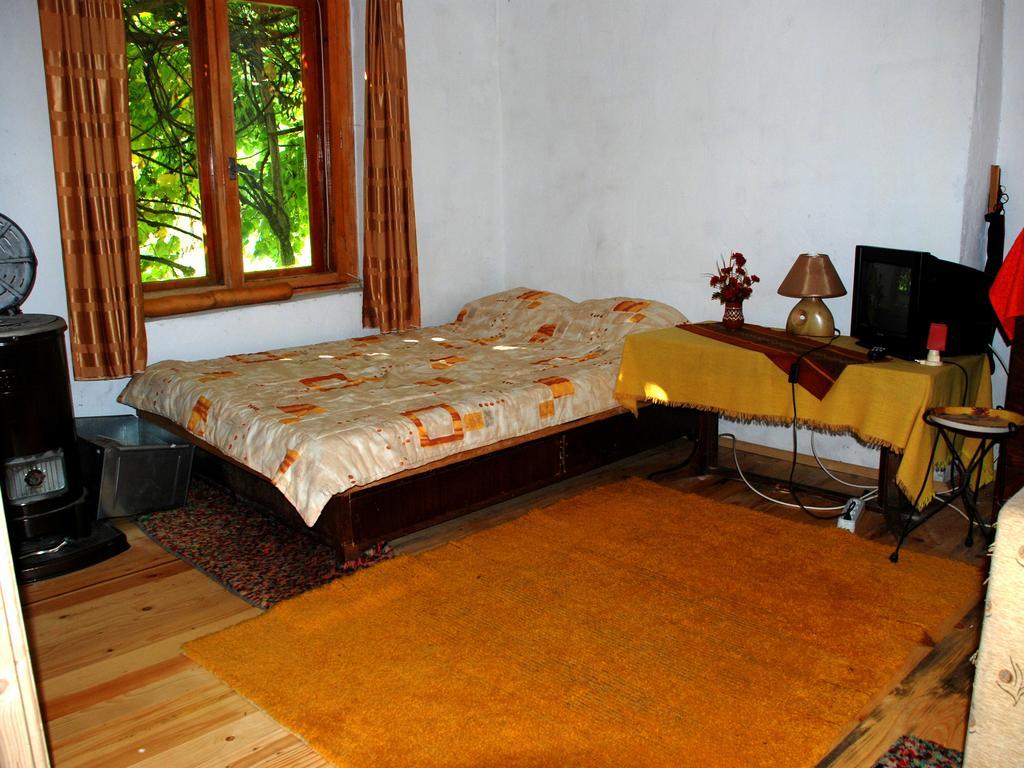 Guest House Four Pines Troyan (Lovech) Quarto foto